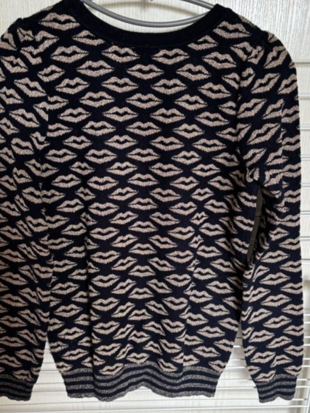 Rare Vintage NafNaf Lipstick Sweater M/L